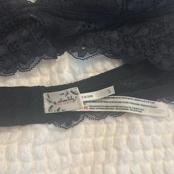 Lace Halter Bralette - Black Free People - Picture 2 of 3